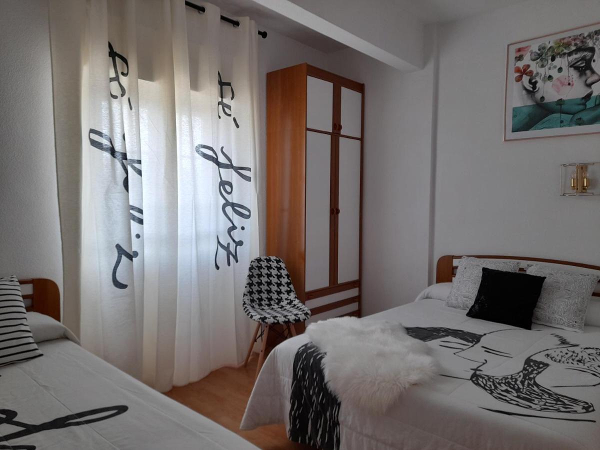 Hostal "Los Chanos El Ruso" Galende Zewnętrze zdjęcie