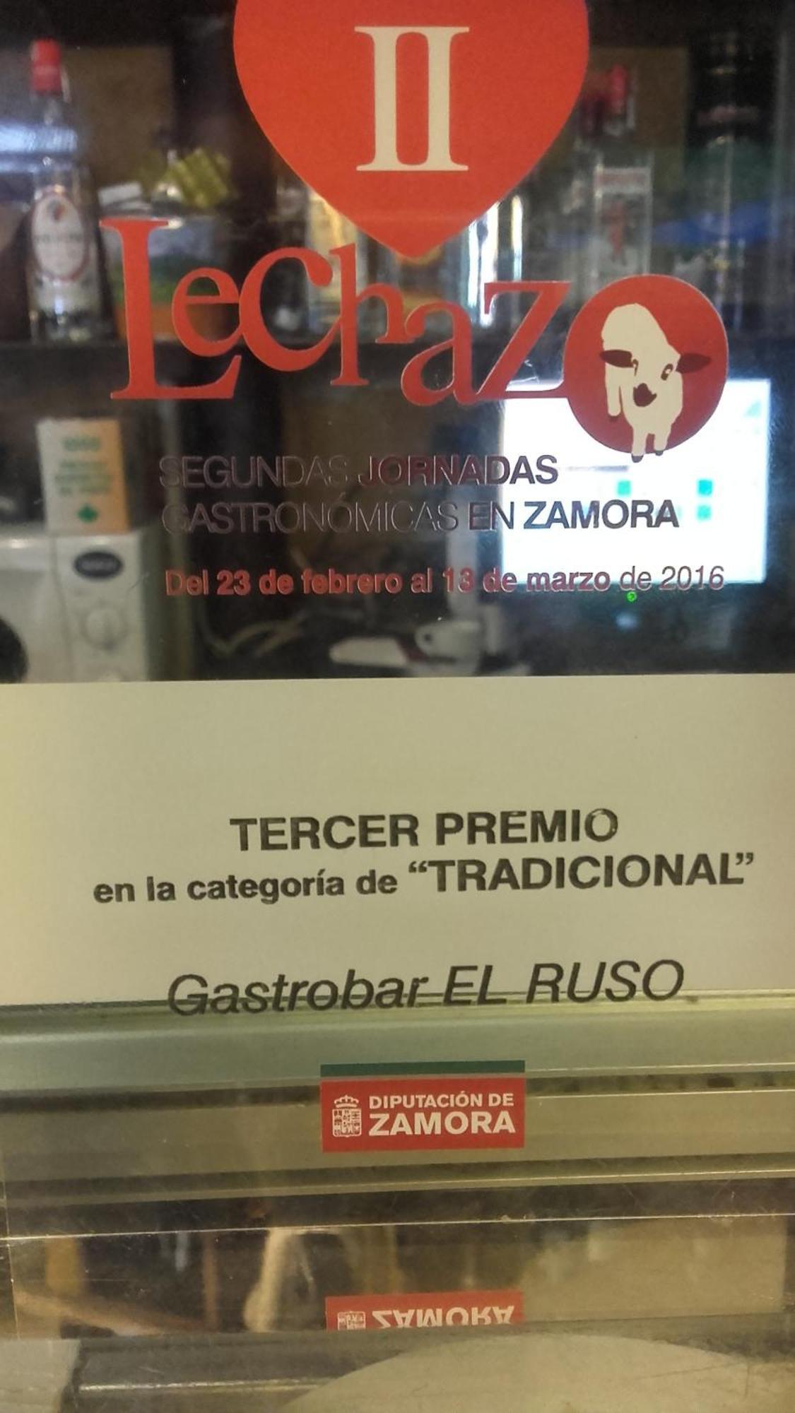 Hostal "Los Chanos El Ruso" Galende Zewnętrze zdjęcie