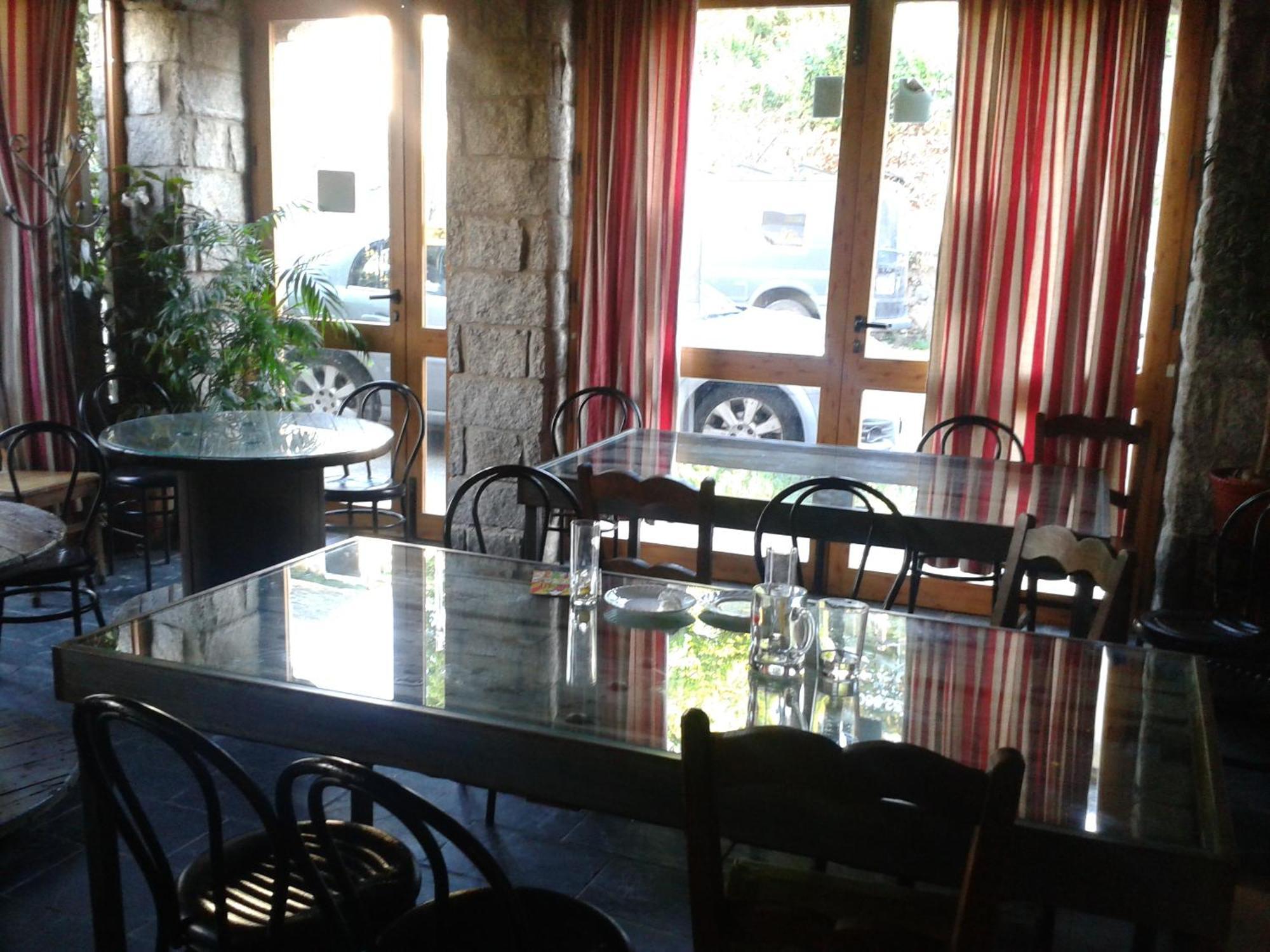 Hostal "Los Chanos El Ruso" Galende Zewnętrze zdjęcie