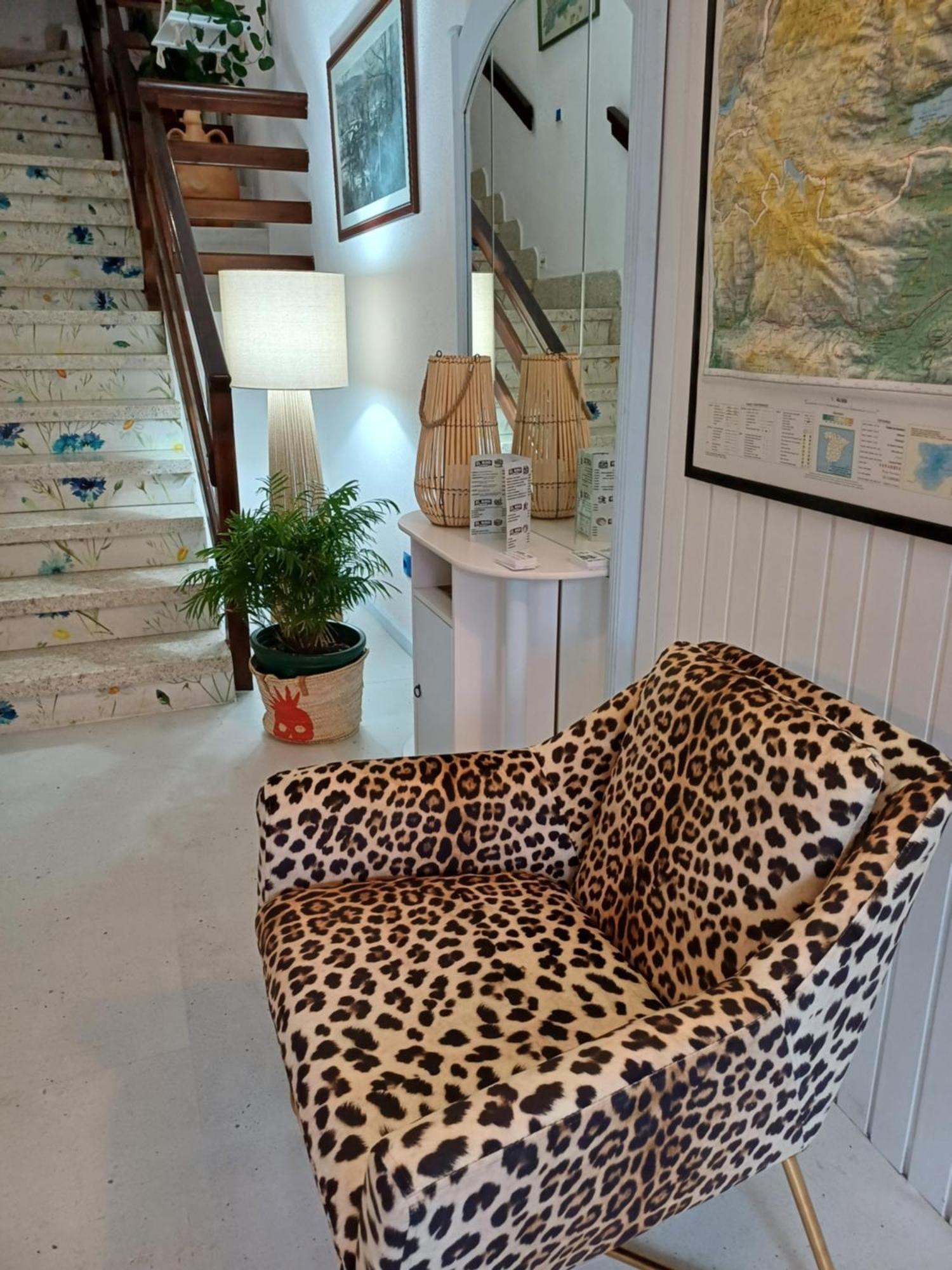 Hostal "Los Chanos El Ruso" Galende Zewnętrze zdjęcie