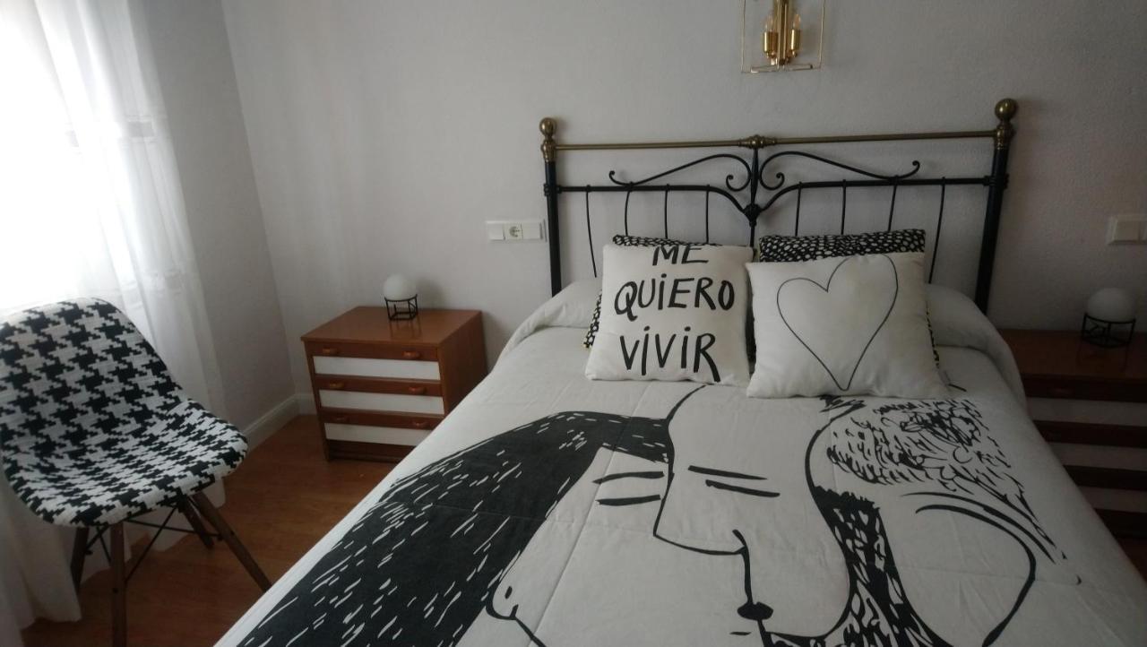 Hostal "Los Chanos El Ruso" Galende Zewnętrze zdjęcie